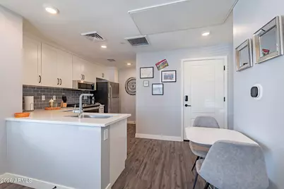 475 N 9th Street #106, Phoenix, AZ 85006 - Photo 9