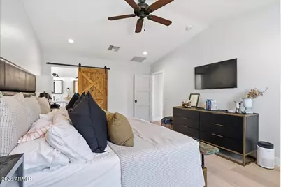 4214 E Turney Avenue, Phoenix, AZ 85018 - Photo 21