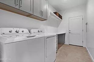 2391 N Summers Ln, Maricopa, AZ 85139 - Photo 31