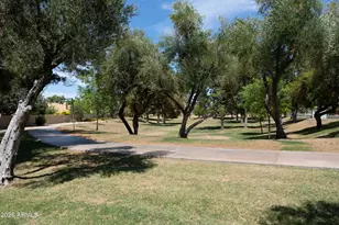 295 E Stacey Ln, Tempe, AZ 85284 - Photo 55