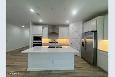 27383 N 69th Lane, Peoria, AZ 85383 - Photo 7