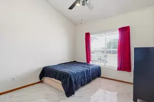 12511 N 79th Ave, Peoria, AZ 85381 - Photo 21
