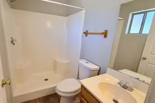 8518 W Teresita Dr, Arizona City, AZ 85123 - Photo 13