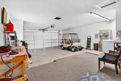 18446 N 104th Avenue, Sun City, AZ 85373 - Photo 29