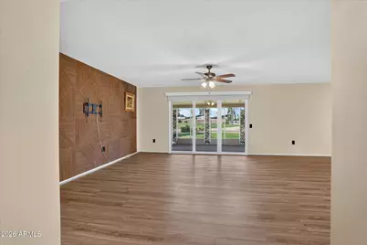 18446 N 104th Avenue, Sun City, AZ 85373 - Photo 11