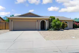 2421 W Brooks St, Chandler, AZ 85224 - Photo 1