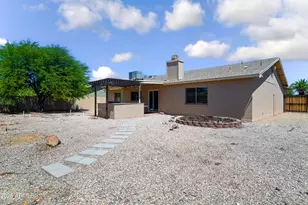 2421 W Brooks St, Chandler, AZ 85224 - Photo 31