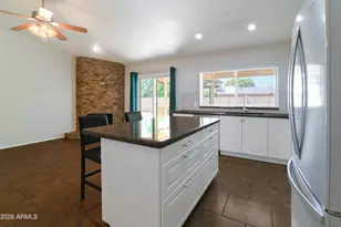 2421 W Brooks St, Chandler, AZ 85224 - Photo 11