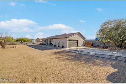 4863 E 18th Avenue, Apache Junction, AZ 85119 - Photo 5