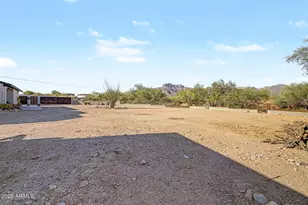4863 E 18th Ave, Apache Junction, AZ 85119 - Photo 37