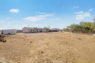 4863 E 18th Ave, Apache Junction, AZ 85119 - Photo 3