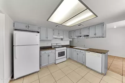 1726 W Charleston Avenue, Phoenix, AZ 85023 - Photo 11