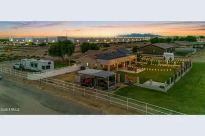 6816 N 171st Drive, Waddell, AZ 85355 - Photo 5