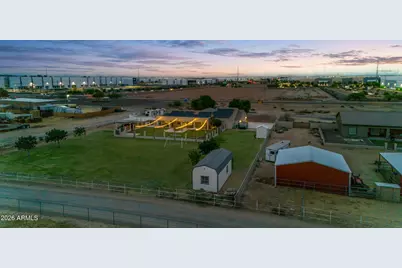 6816 N 171st Drive, Waddell, AZ 85355 - Photo 9
