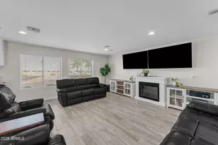 6816 N 171st Dr, Waddell, AZ 85355 - Photo 31