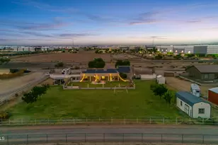 6816 N 171st Dr, Waddell, AZ 85355 - Photo 73
