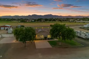 6816 N 171st Dr, Waddell, AZ 85355 - Photo 71