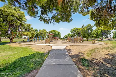 11249 N 34th Avenue, Phoenix, AZ 85029 - Photo 21