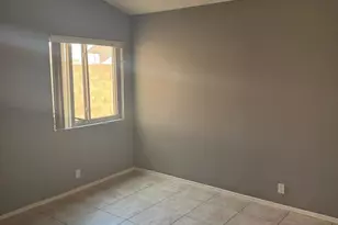 8910 N 114th Ave, Peoria, AZ 85345 - Photo 7