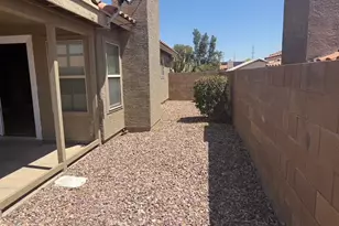 8910 N 114th Ave, Peoria, AZ 85345 - Photo 11