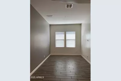 233 W Sandra Terrace, Phoenix, AZ 85023 - Photo 3