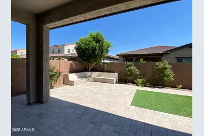 233 W Sandra Terrace, Phoenix, AZ 85023 - Photo 23