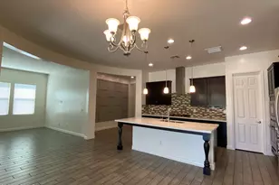 233 W Sandra Ter, Phoenix, AZ 85023 - Photo 11