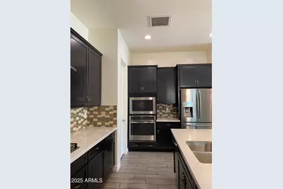 233 W Sandra Terrace, Phoenix, AZ 85023 - Photo 9