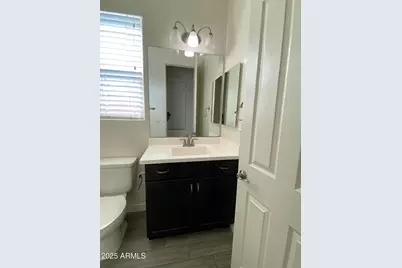 233 W Sandra Terrace, Phoenix, AZ 85023 - Photo 17