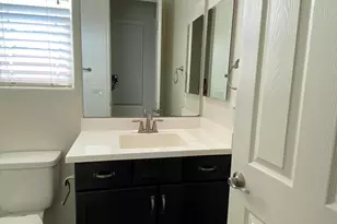 233 W Sandra Ter, Phoenix, AZ 85023 - Photo 17