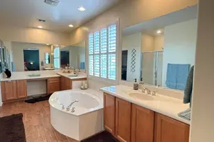 2245 W Clearview Trail, Phoenix, AZ 85086 - Photo 5