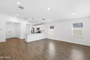 348 W Tamarack Dr, San Tan Valley, AZ 85140 - Photo 9