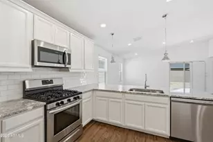 348 W Tamarack Dr, San Tan Valley, AZ 85140 - Photo 5