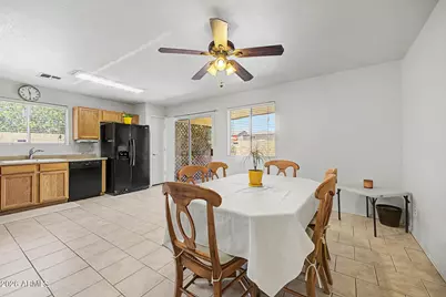 3422 W Glass Lane, Phoenix, AZ 85041 - Photo 9