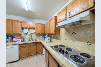 7364 N 39th Avenue, Phoenix, AZ 85051 - Photo 23