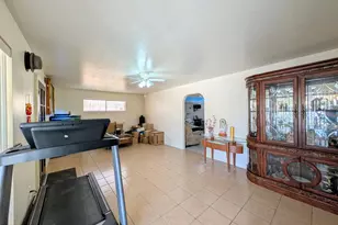 7364 N 39th Ave, Phoenix, AZ 85051 - Photo 15