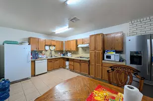 7364 N 39th Ave, Phoenix, AZ 85051 - Photo 19
