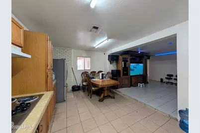 7364 N 39th Avenue, Phoenix, AZ 85051 - Photo 21