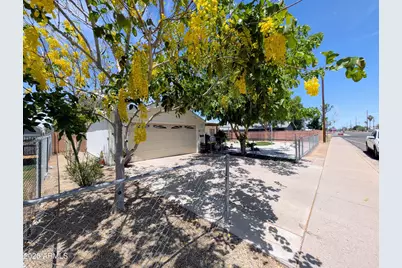 7364 N 39th Avenue, Phoenix, AZ 85051 - Photo 3
