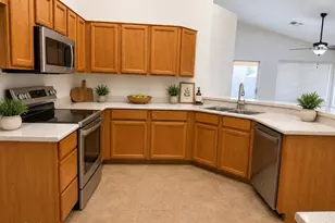 11972 N 85th Ave, Peoria, AZ 85345 - Photo 7