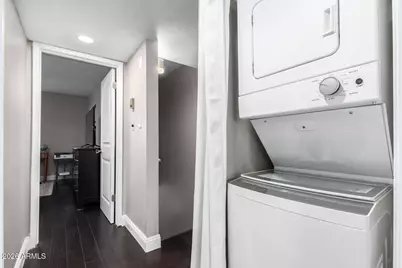 8241 N Central Avenue #18, Phoenix, AZ 85020 - Photo 23