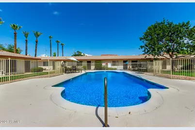 8241 N Central Avenue #18, Phoenix, AZ 85020 - Photo 25