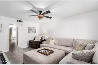 8241 N Central Avenue #18, Phoenix, AZ 85020 - Photo 3
