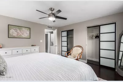 8241 N Central Avenue #18, Phoenix, AZ 85020 - Photo 11