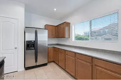 9591 N 82nd Lane, Peoria, AZ 85345 - Photo 5