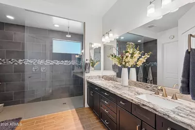 3227 E Donald Drive, Phoenix, AZ 85050 - Photo 7