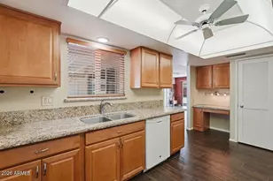 10130 W Desert Rock Dr, Sun City, AZ 85351 - Photo 9