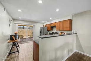 510 W University Dr, Tempe, AZ 85281 - Photo 9