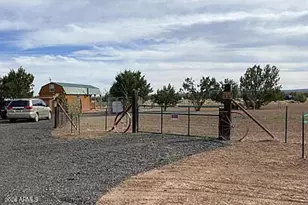 1325 W Little Bit Dr, Ash Fork, AZ 86320 - Photo 5