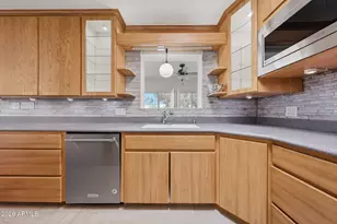 6518 N 16th Ave, Phoenix, AZ 85015 - Photo 13